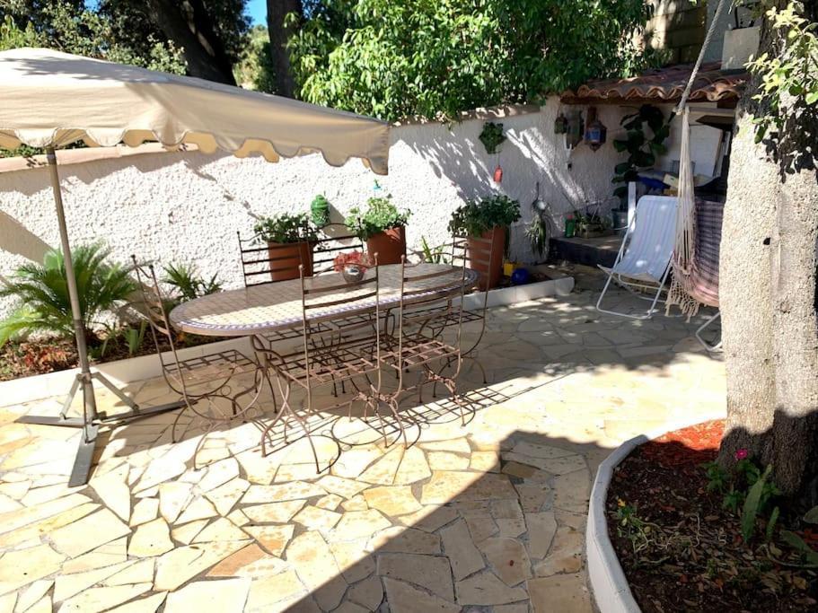 Charmante Villa Avec Une Ame. Pignan Exterior foto